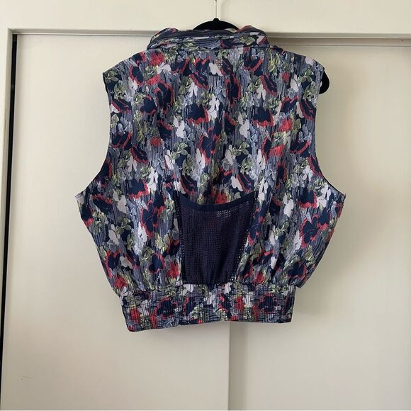 Free People Movement Off the Grid Hooded Vest Activewear Women's Size Small - Picture 5 of 15